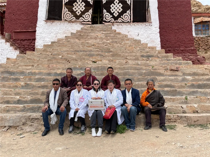 一千余年的寺院，第一次迎來了阜康醫(yī)院義診組——2021阜康義診日志⑨