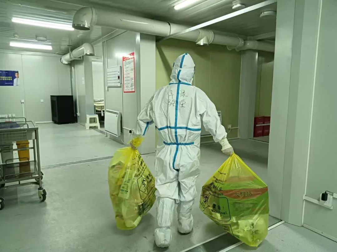 疫情面前，沒(méi)有人是孤島！這場(chǎng)沒(méi)有硝煙的戰(zhàn)爭(zhēng)，眾志成城沒(méi)有局外人！