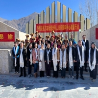 西藏阜康醫(yī)院赴乃瓊鎮(zhèn)日間養(yǎng)老中心開(kāi)展健康義診活動(dòng)