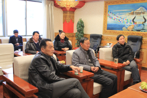 西藏自治區(qū)安徽商會2015年度總結(jié)座談會